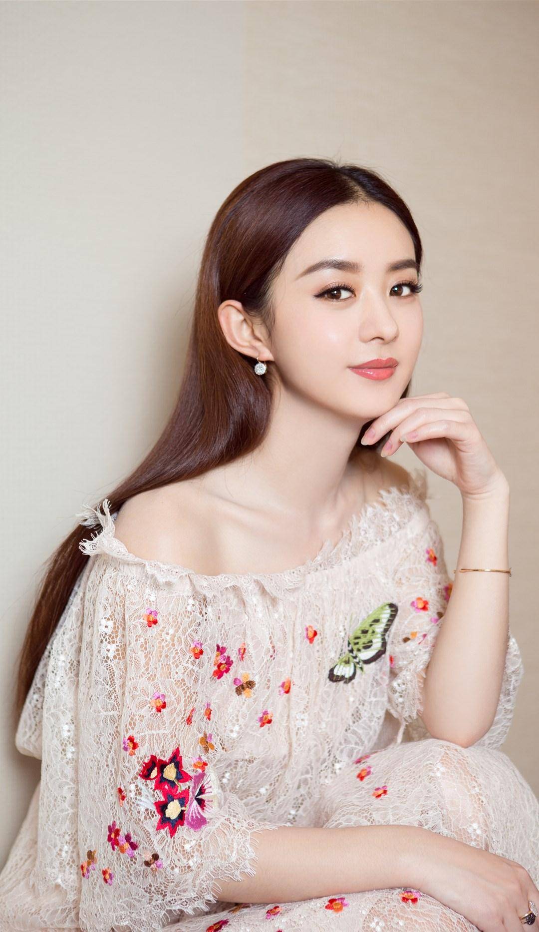 演员朱:26岁,娶了初恋,生了一儿一女,晚年住在养老院