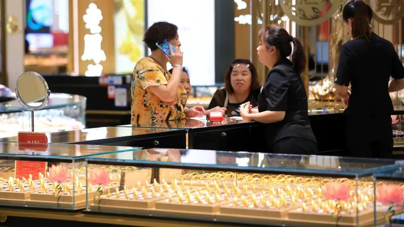 对话Kimi付强:别把模型当宠物圈养,追逐AGI就要让模型与人类共同演化