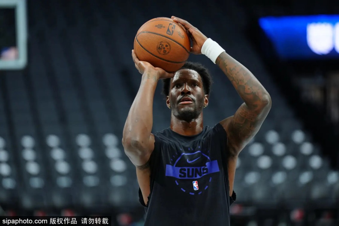 一部神剧的诞生：陈道明没敢接，葛优为它走后门